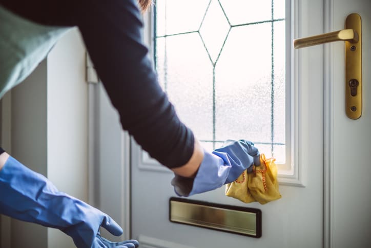 8 benefits of hiring a house cleaner 