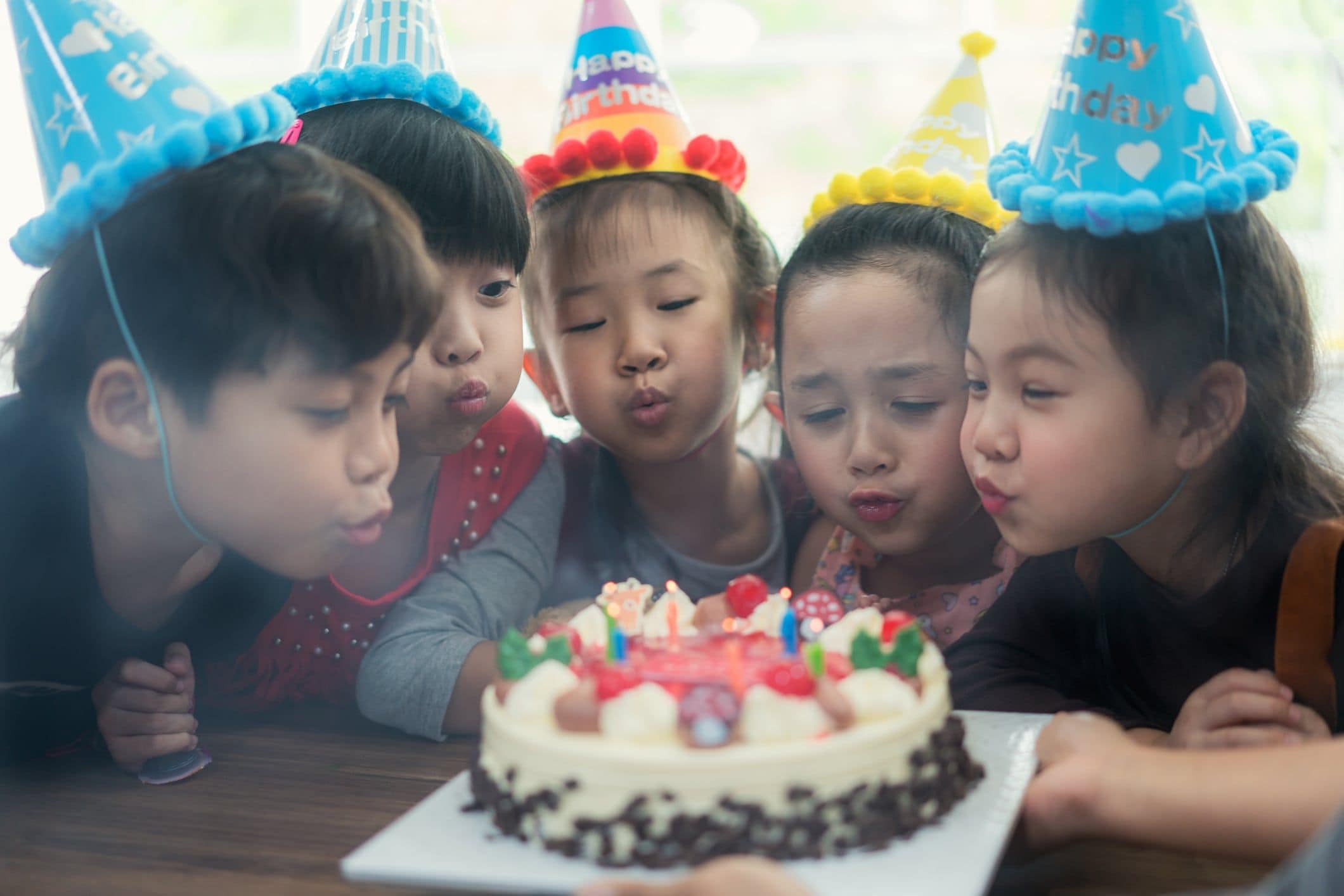 9 Winter Birthday Party Ideas for Kids - Fun Winter Birthday Ideas