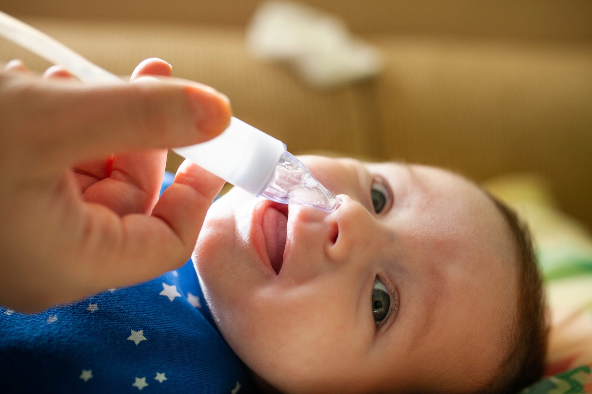 baby-with-a-runny-nose-6-remedies-that-really-work