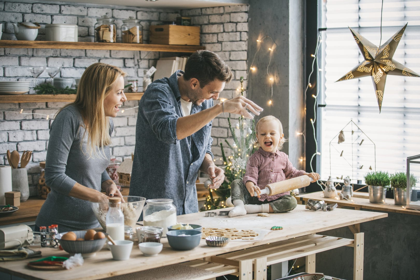 Getting Children To Help With Christmas Dinner