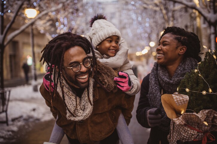 5 Holiday Survival Tips for Parents