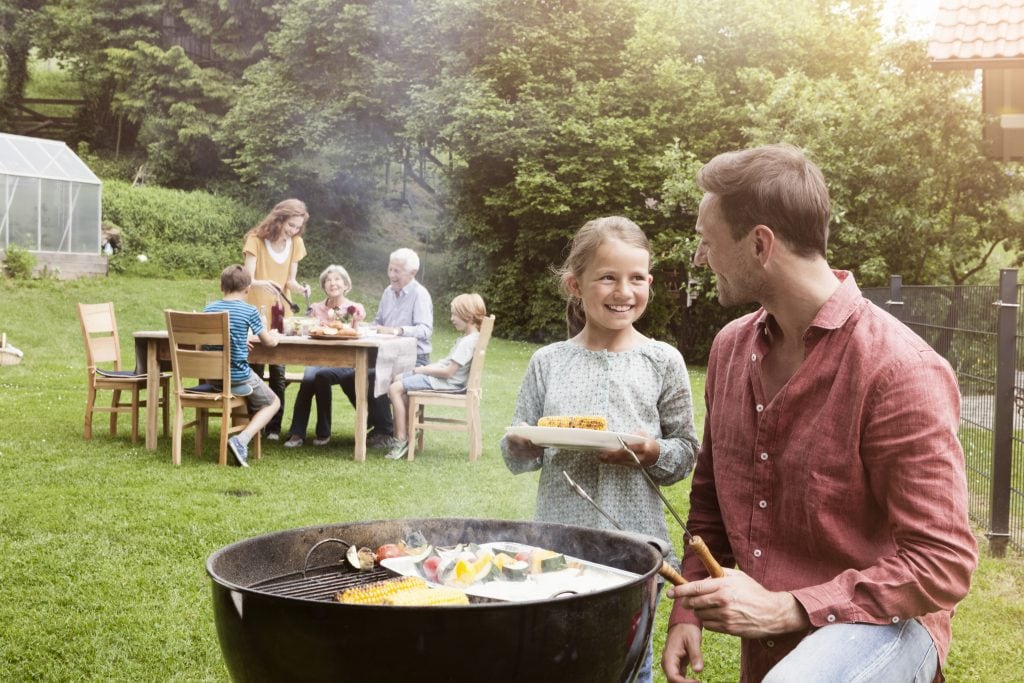 How to barbecue safely this summer