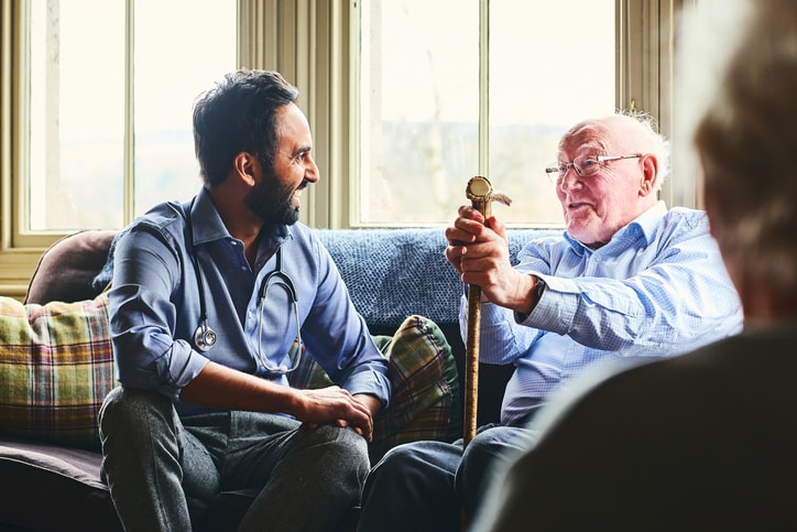 6 Qualities You Need to Be an Elderly Caregiver