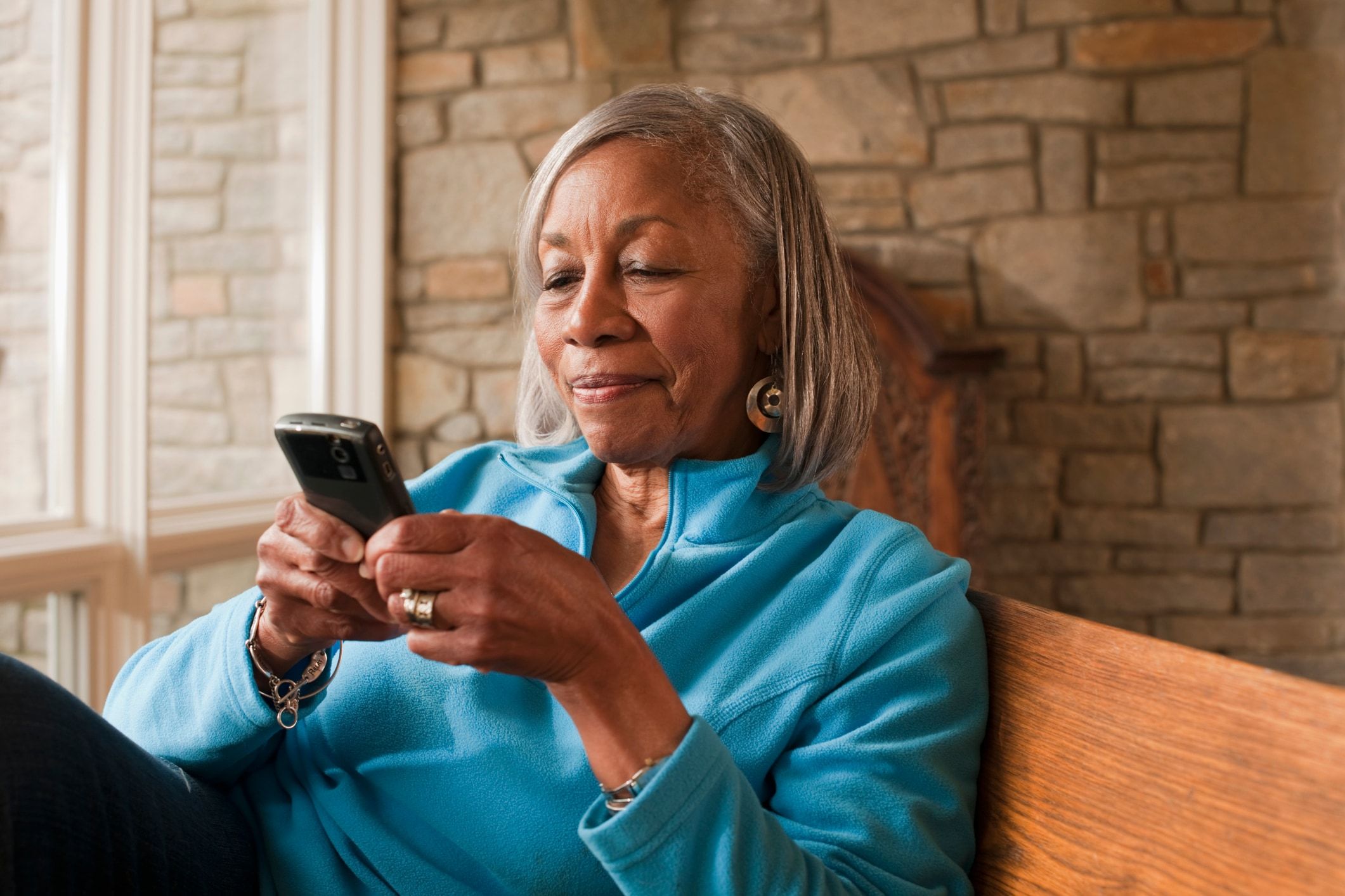 Health apps and gadgets for seniors
