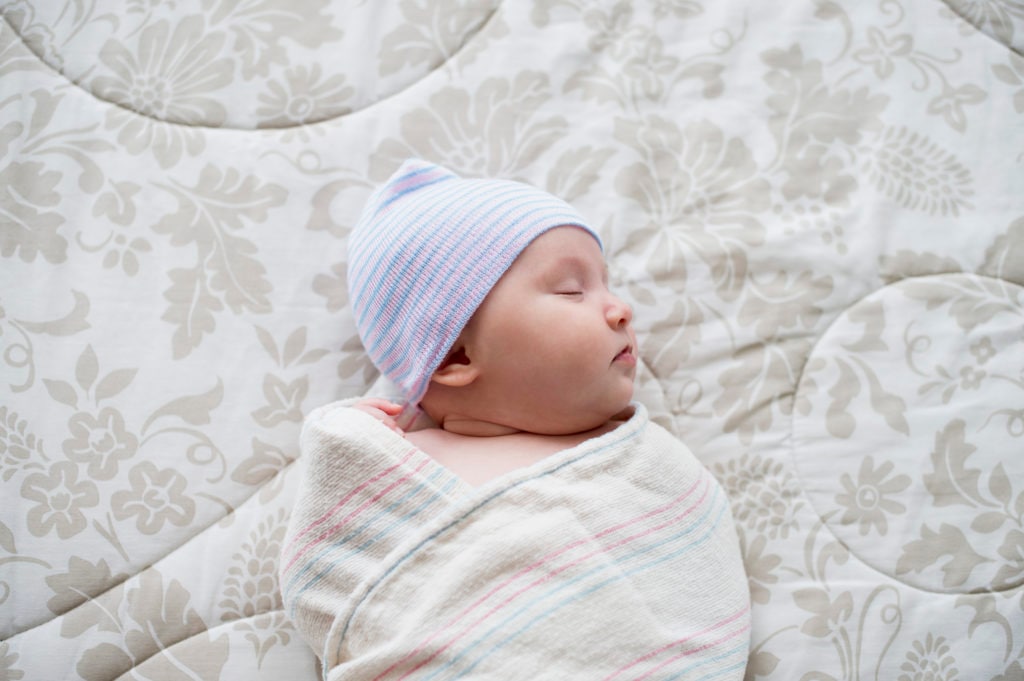 How to pick the right baby blanket size