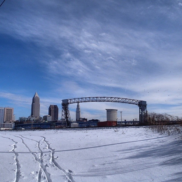 The 10 Best Outdoor Wintertime Activities for Families Around Cleveland