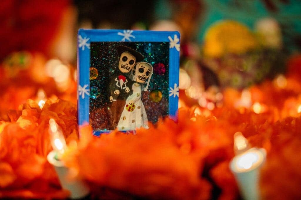 Día de los Muertos for kids: 13 activities for learning, honoring and  celebrating -  Resources