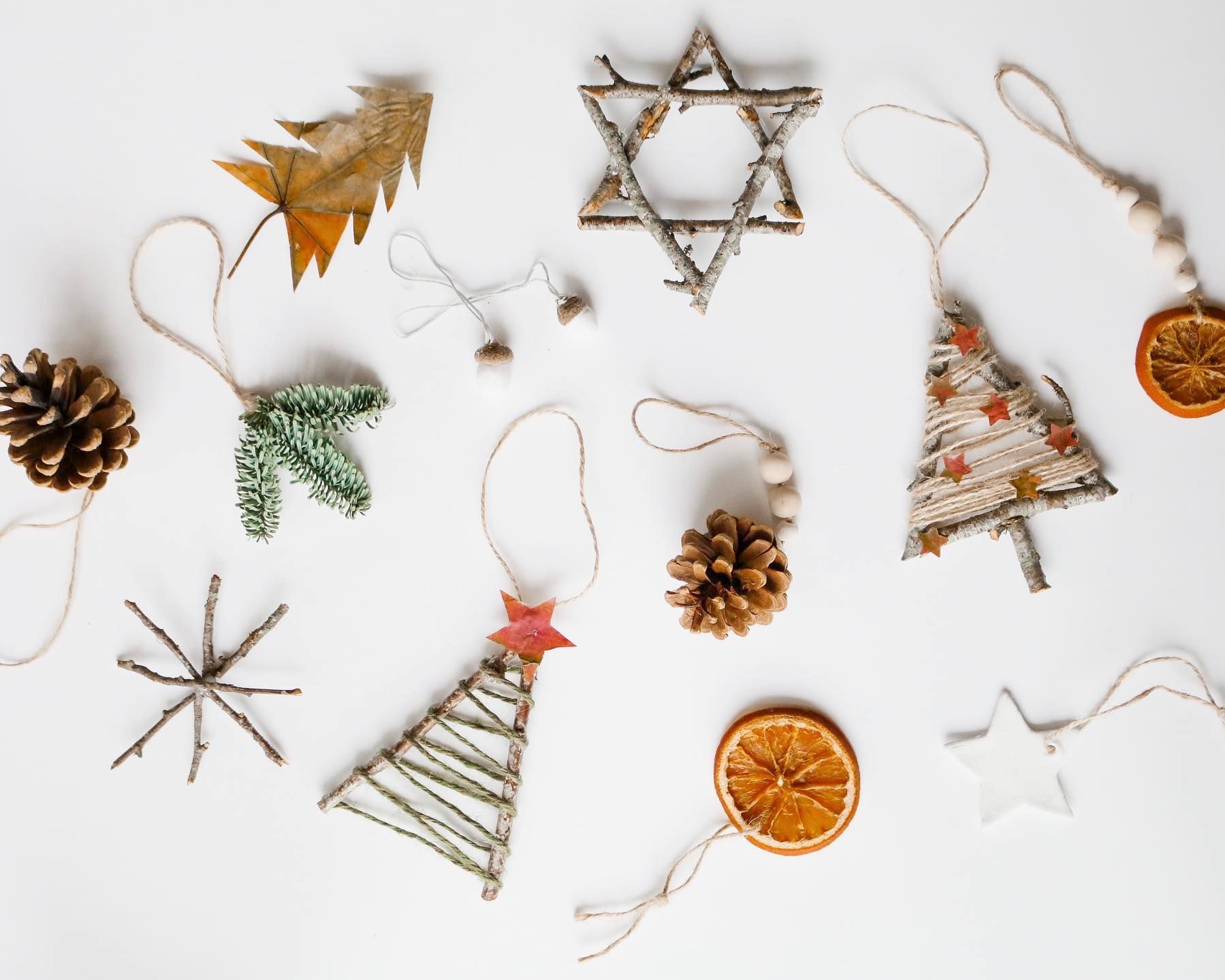 list of craft supplies for holiday decorating and gift-making
