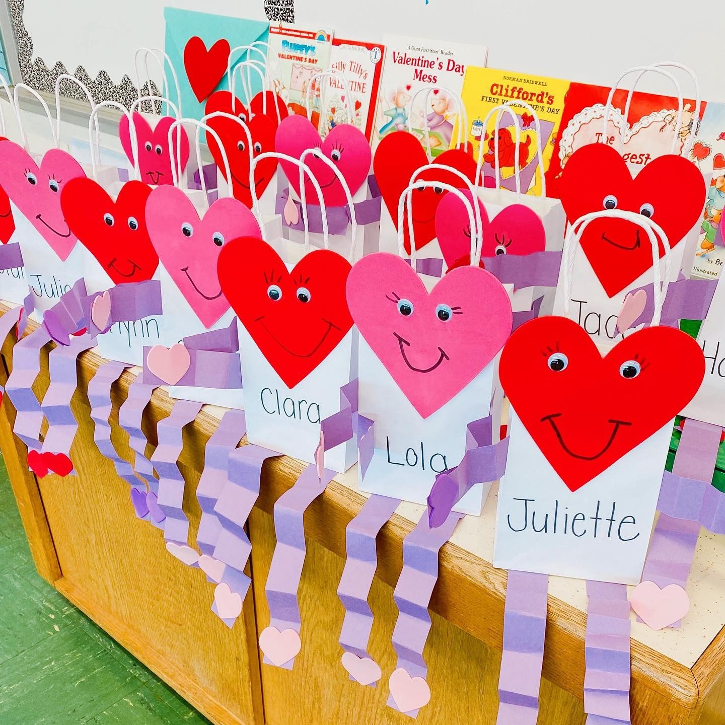 Paper hearts, 4 paper heart cutouts, Set of 20 pcs