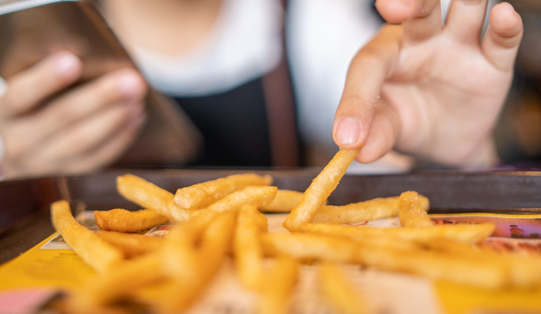 Mom cuts off visits with grandma because of secret fast food meals