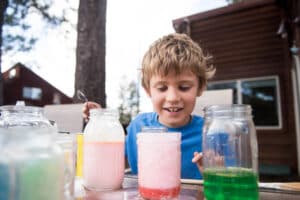 16 fascinating and easy at-home science experiments for kids