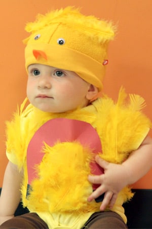 Easy Halloween Costume for an Infant: Chick Magnet