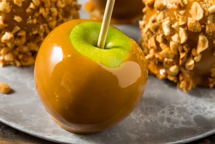 Gluten-free caramel apples