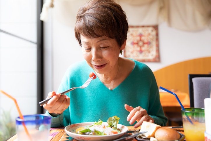Meal Planning for Seniors: 18 Healthy and Easy Ideas for Seniors