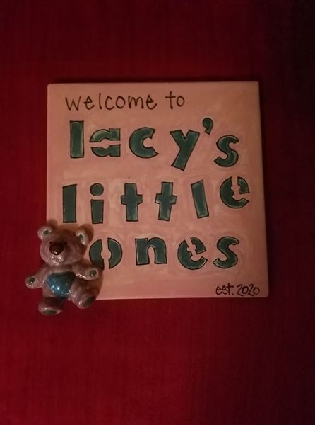 Lacy's Little Ones Logo