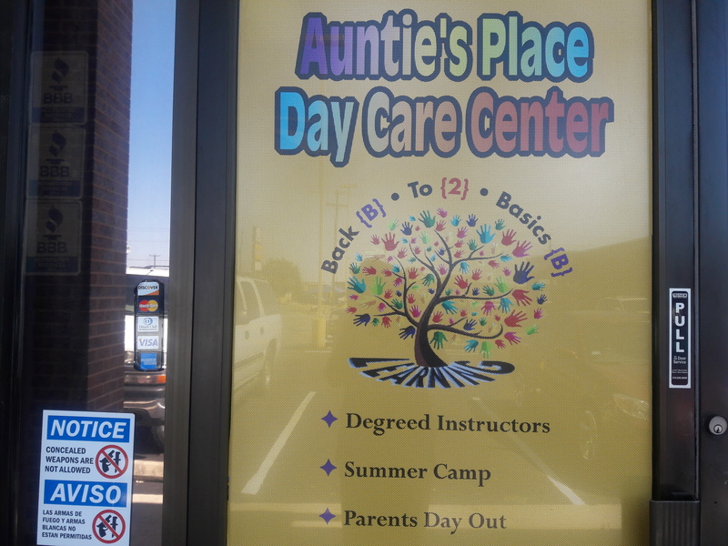 Aunties Day Care Logo