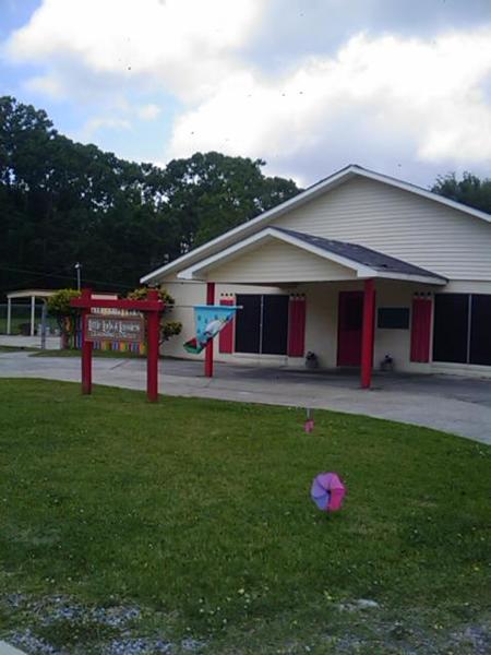 Little Lads & Lassies Learning Center