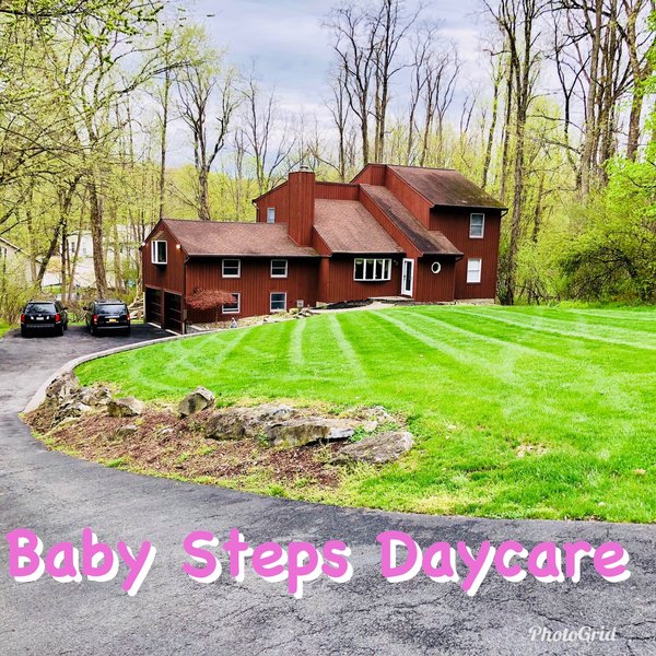 Baby Steps Daycare Logo