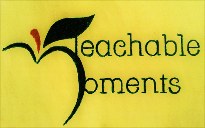 Teachable Moments Logo