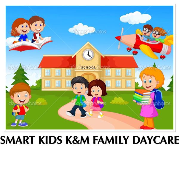 Smart Kids K&m Family Daycare Logo