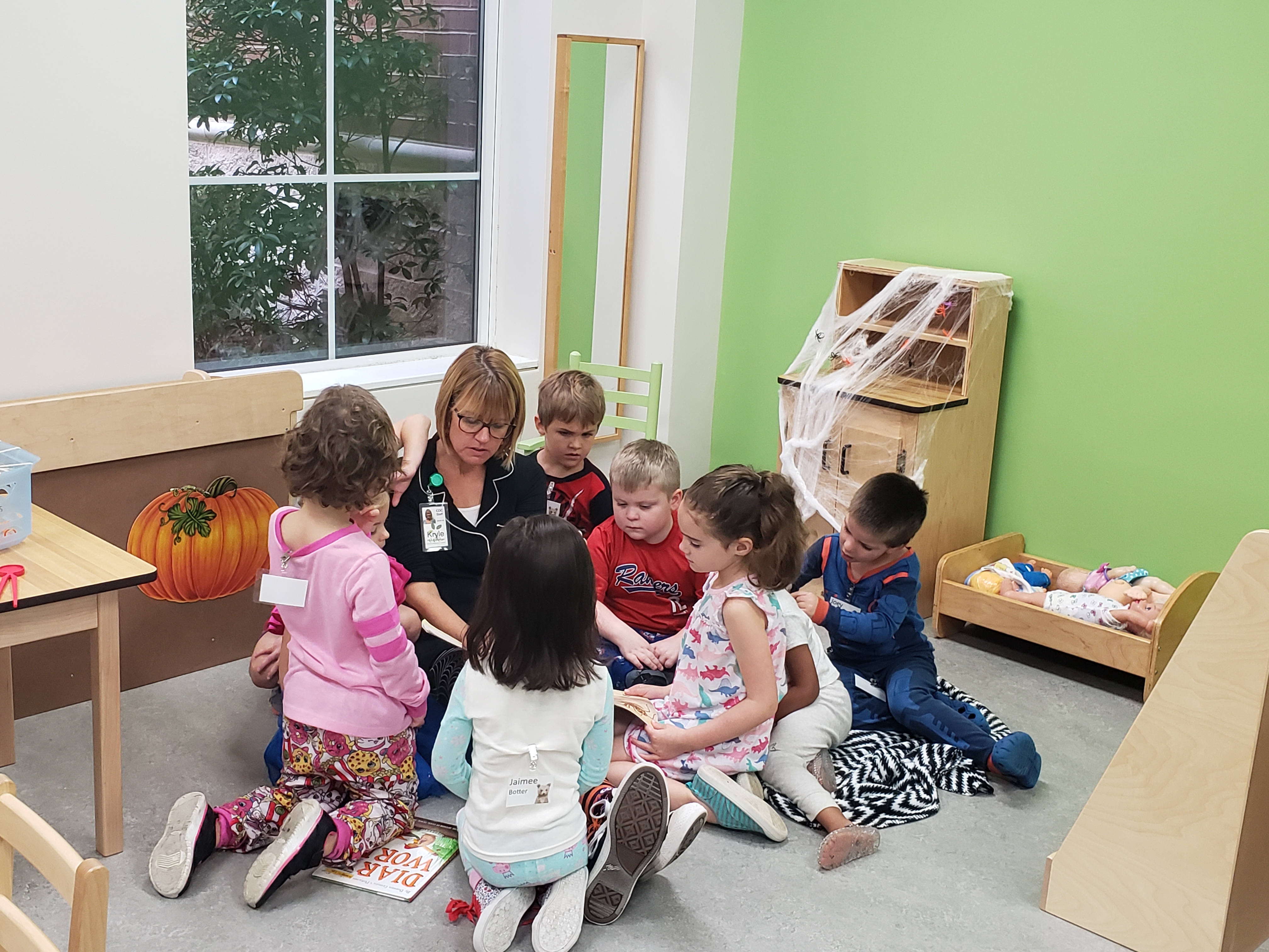 First Steps Preschool At First Baptist Lewisville Logo