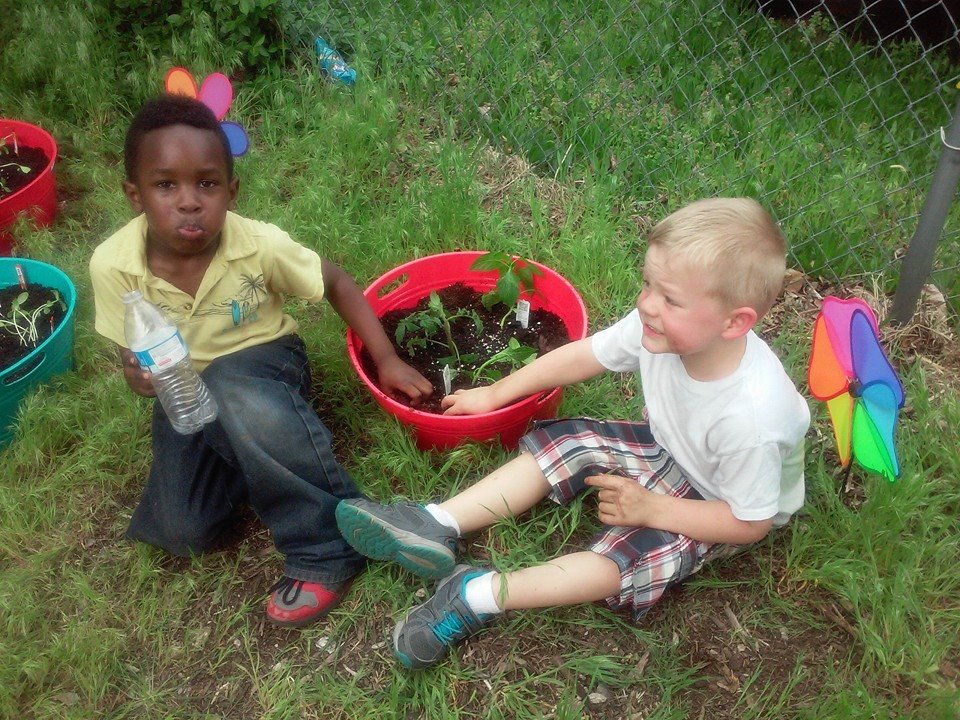 Discovery Village Child Care Ministry Logo