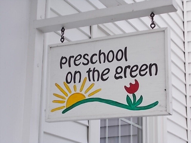 Preschool On The Green Logo