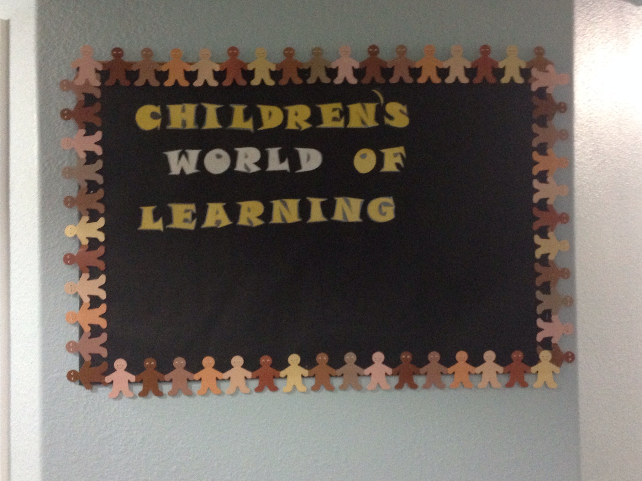 Children's World Of Learning Logo