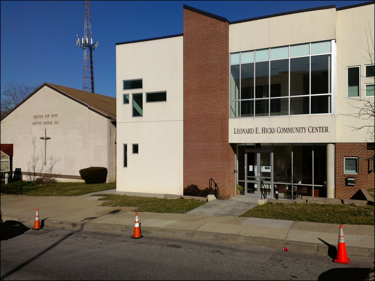 Leonard E. Hicks Community Center And Child Development Center Logo