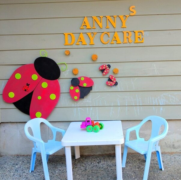 Anny's Day Care Logo
