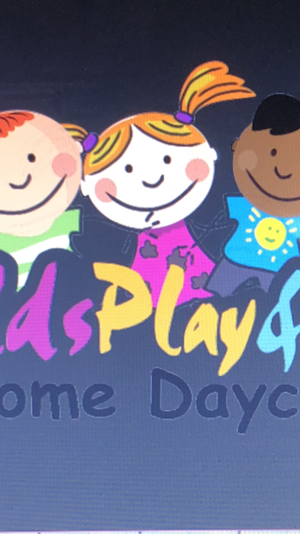 Child's Play & Learn Logo