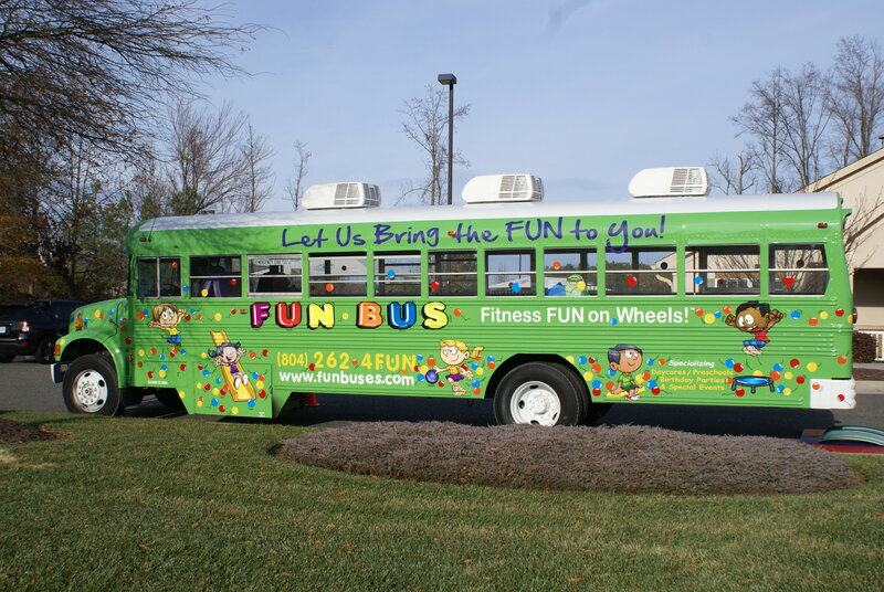 Fun Bus Rva Logo