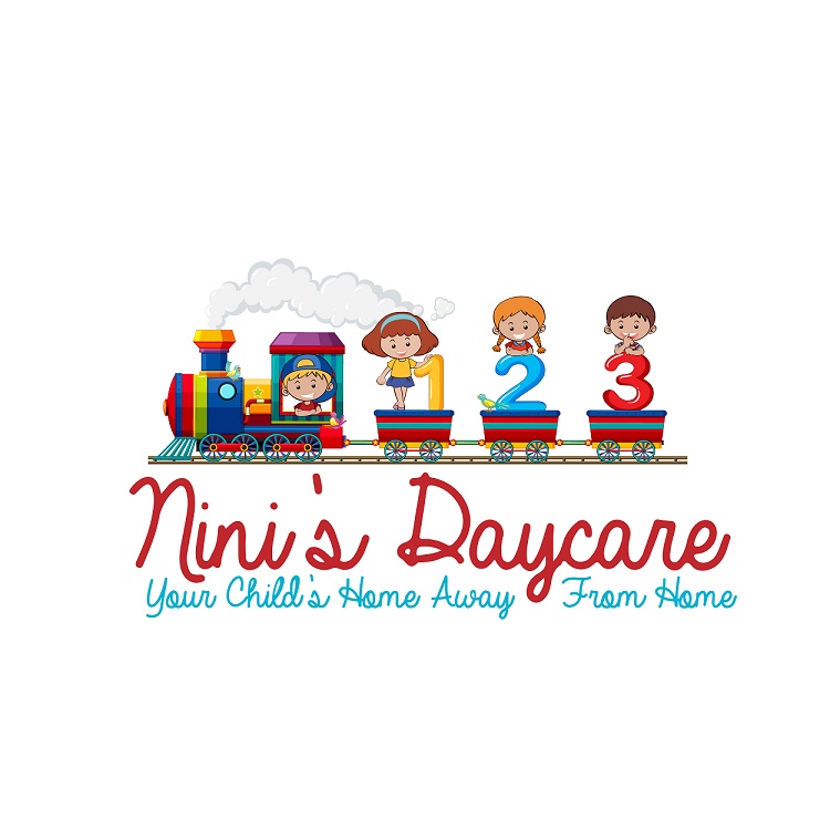 Nini's Daycare Logo