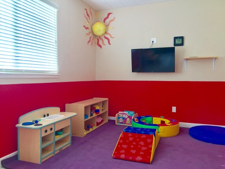 Lil' Genius Kid Infant & Toddler Center