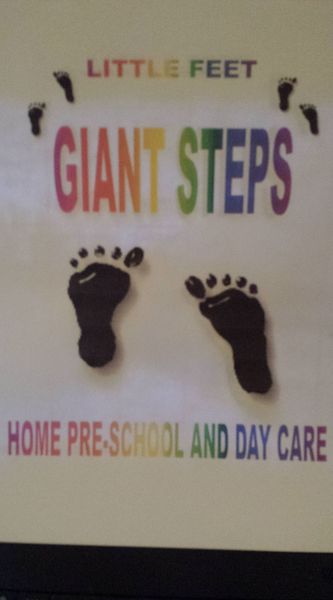 Little Feet Giant Steps Logo