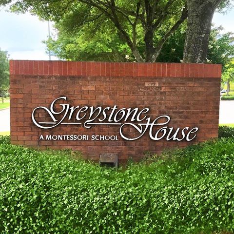 Greystone House - Willowbrook Logo