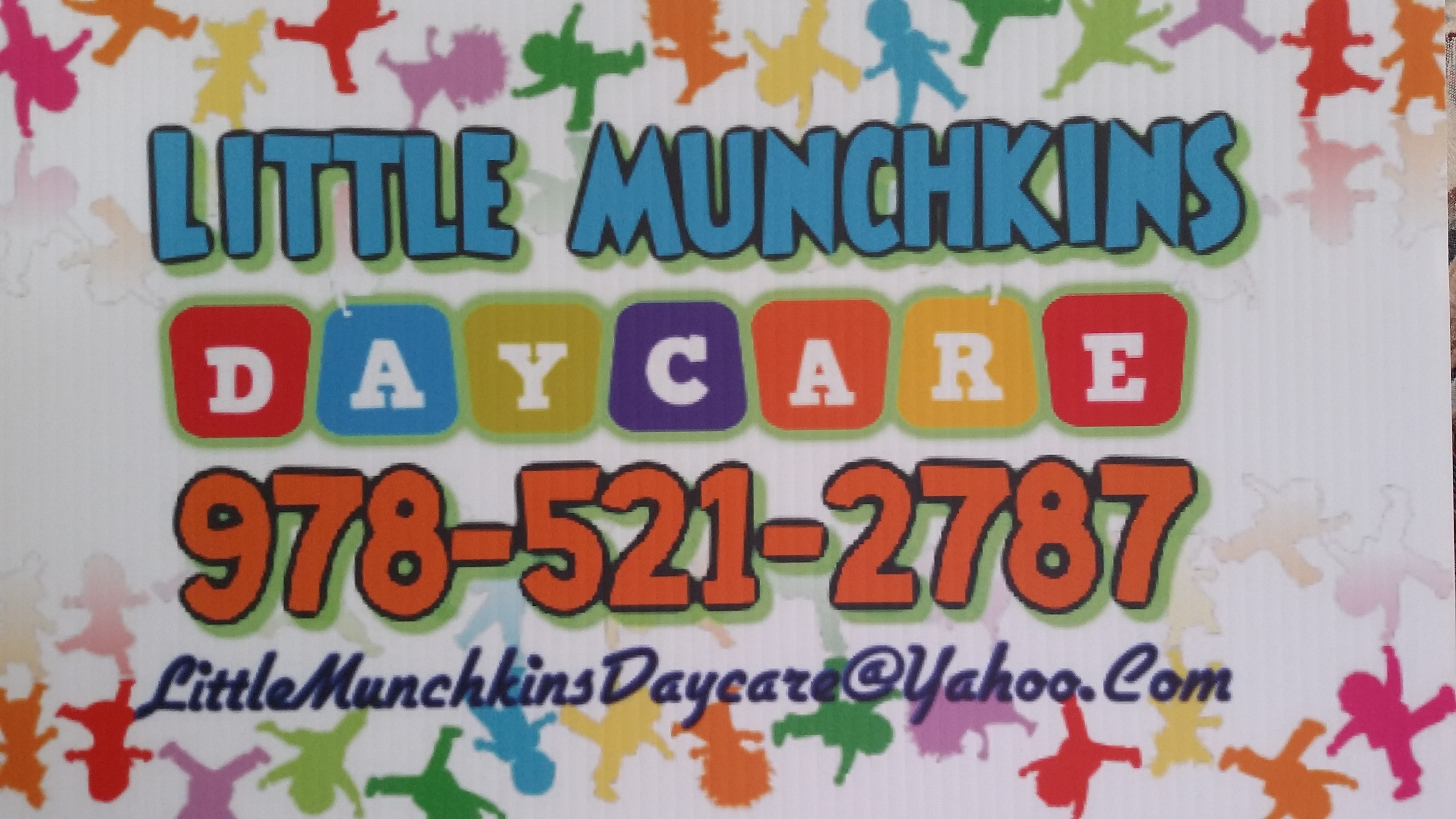 Little Munchkins Daycare Logo