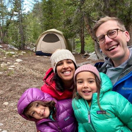 Nanny Needed For 2 Children In Mammoth Lakes