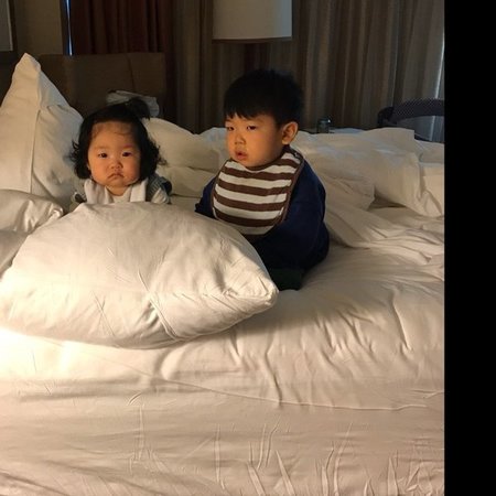 Babysitter Needed For 2 Children In Los Angeles.