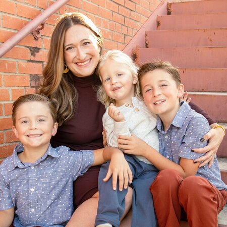 Nanny Needed For 3 Children In New Braunfels