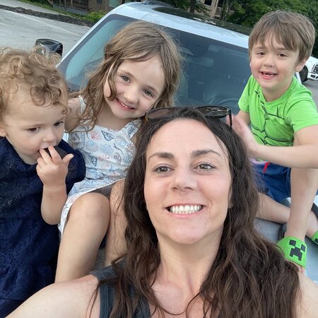 Babysitter Needed For 3 Children In Elburn Il.