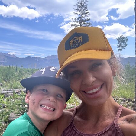 Nanny Needed For 1 Child In Vail.