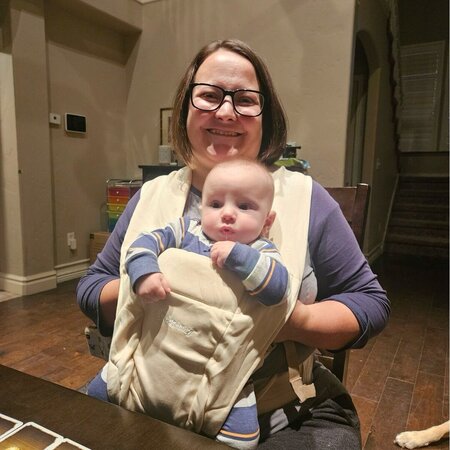 Looking For Nanny To Watch Our 6 Month Old Light House Keeping And Meal Prep