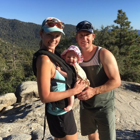 Babysitter Needed For 1 Child In Mammoth Lakes.