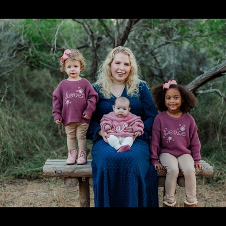 Nanny Needed For 1 Baby Girl In The Woodlands.