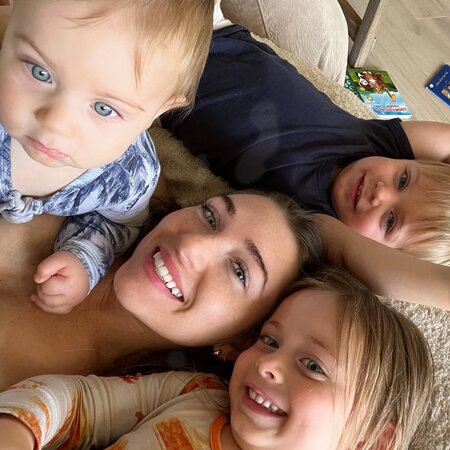 Nanny Needed For 3 Children In Sarasota.